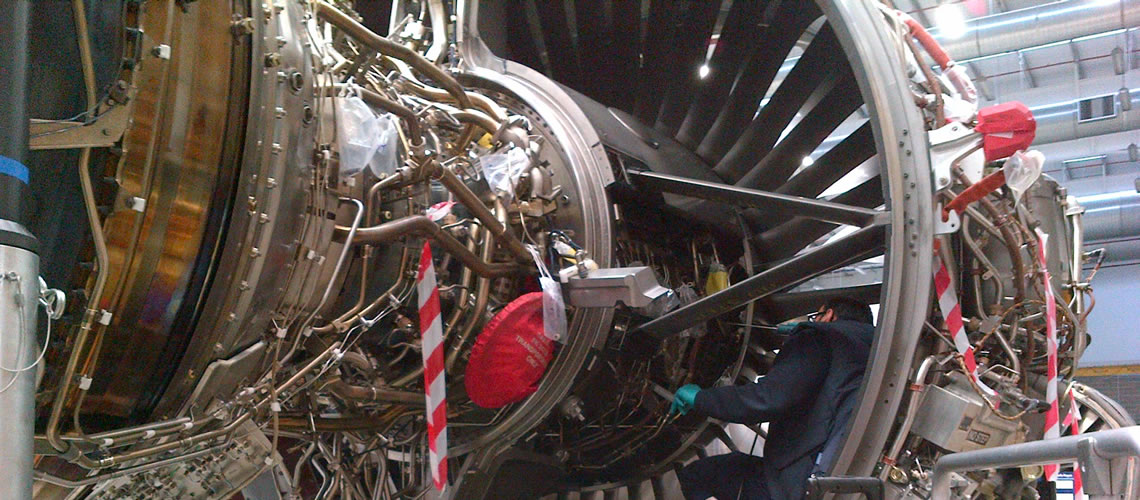 Ultrasonic Rolls-Royce Trent 1000